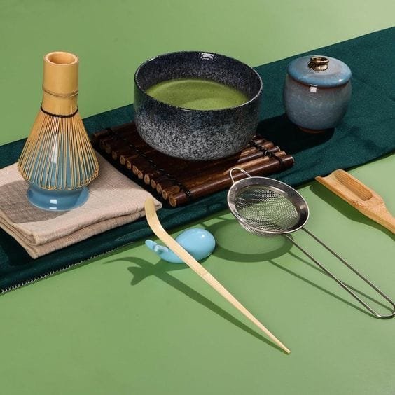 Matcha tool set, best fall matcha drinks